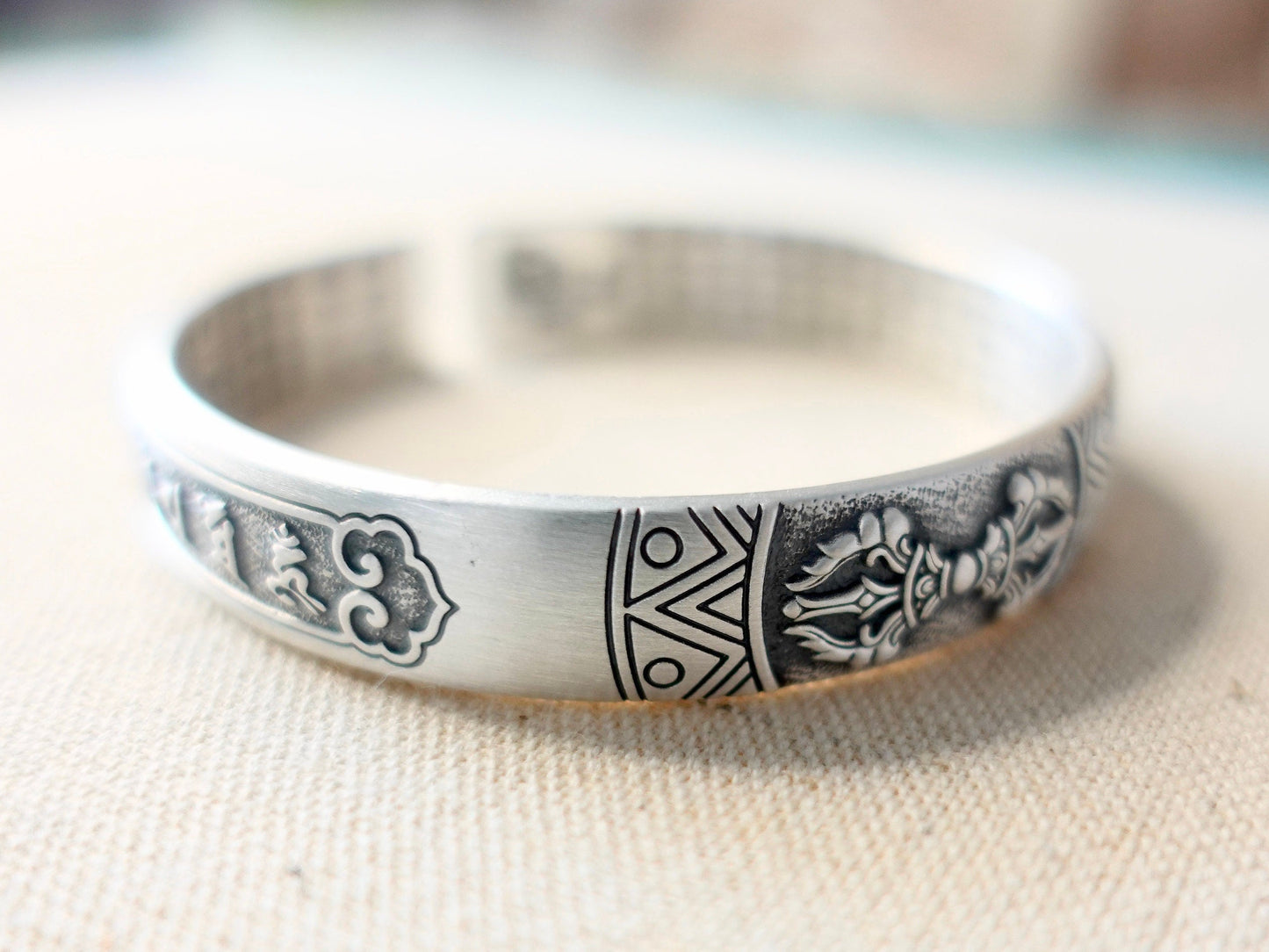 999 Fine Silver Buddhist Cuff Bracelet, Vajra, Om Mani Padme Hum