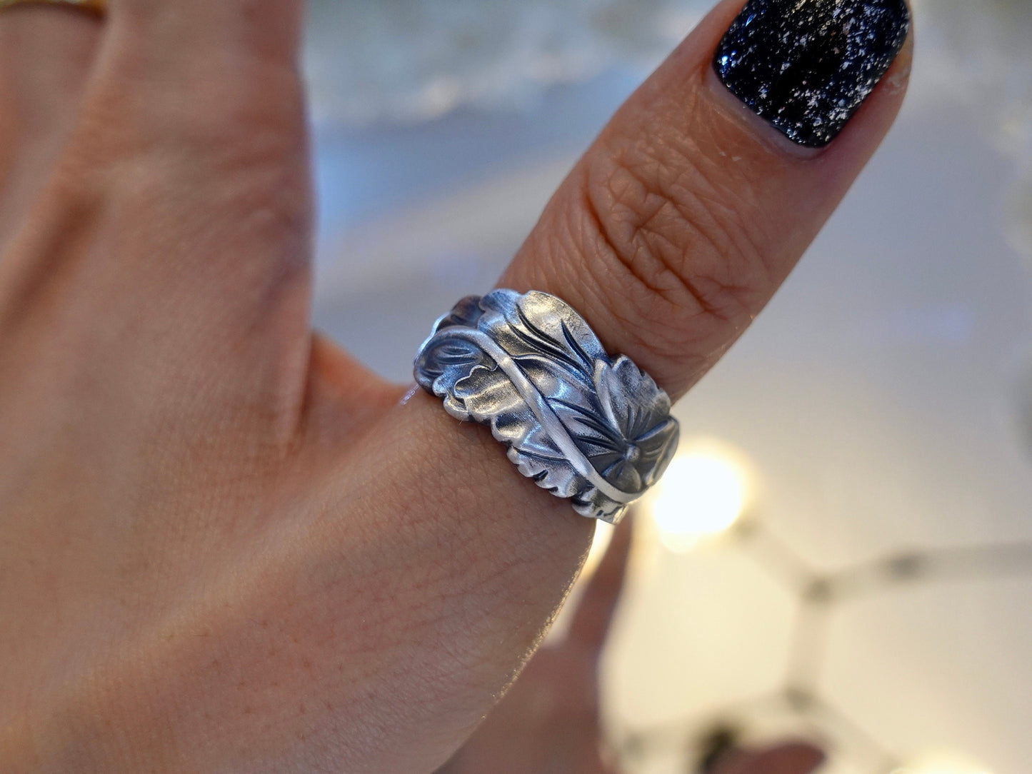 Lotus Ring, Meditation Ring, thumb ring, Statement ring, Mantra Ring Om mani Padme Hum ring, adjustable ring, Buddhist ring