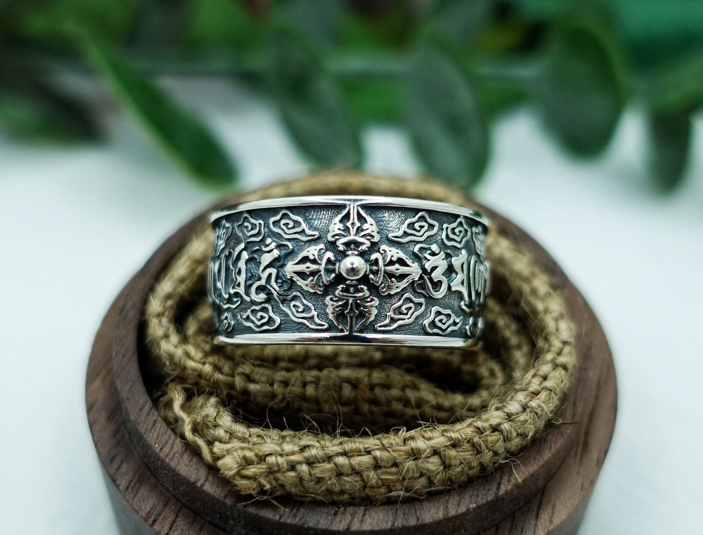 Tibetan Vajra Meditation Ring, Thumb Ring for Men Women, Six-Words Mantra Engraved Band, Spiritual Jewelry, Couples' Mantra Ring