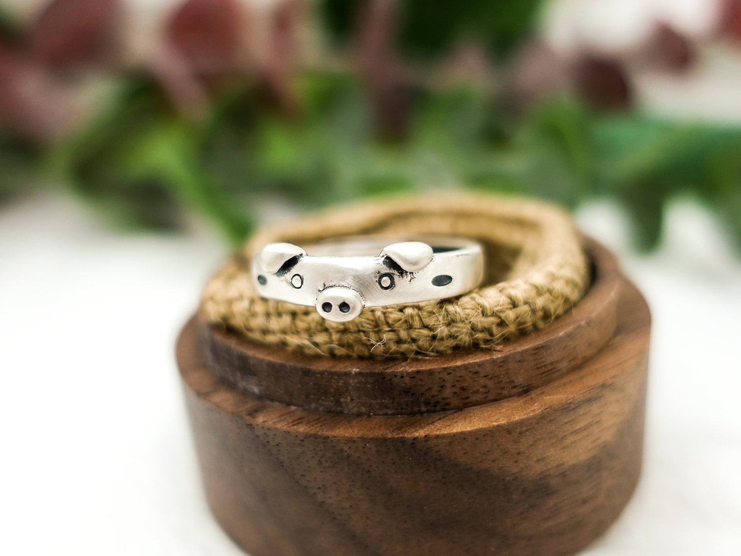 Cute Pig Ring, Sterling Silver Piglet Jewelry, Piglet Accessory, Zodiac Pig Ring, Zodiac Jewelry, Pig Sign Ring