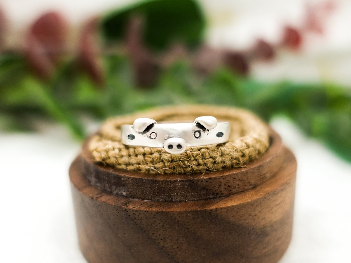 Cute Pig Ring, Sterling Silver Piglet Jewelry, Piglet Accessory, Zodiac Pig Ring, Zodiac Jewelry, Pig Sign Ring