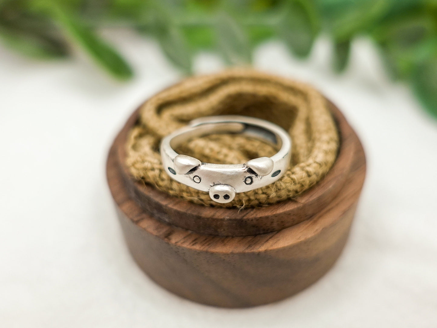 Cute Pig Ring, Sterling Silver Piglet Jewelry, Piglet Accessory, Zodiac Pig Ring, Zodiac Jewelry, Pig Sign Ring