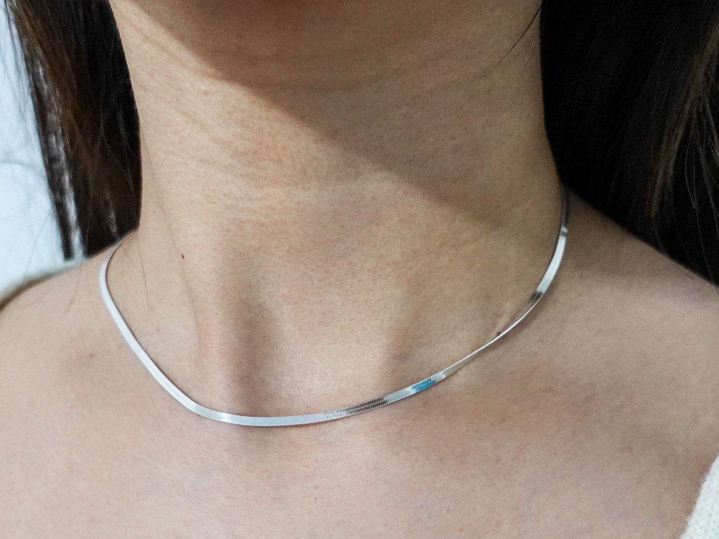 Sterling Silver Shiny Modern Elegance Thin Omega Chain Necklace, Premium Quality Lustrous Chain Necklace Versatile Wear Jewelry