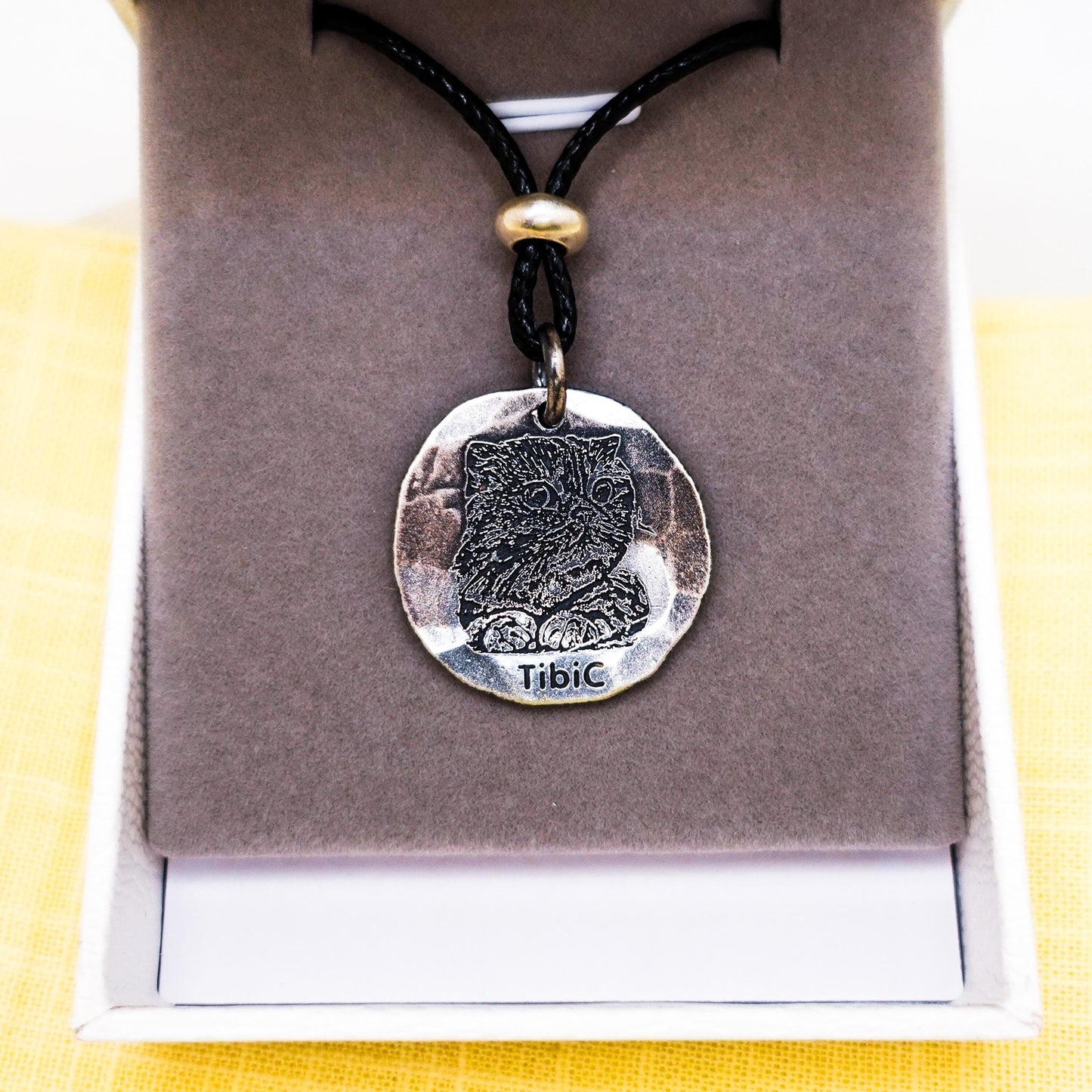 Sterling Silver Customize Portrait Necklace, Unisex Personalized Necklace, Photo Name Initial Engraving Jewelry Gift for Him Mom Dad Lovers