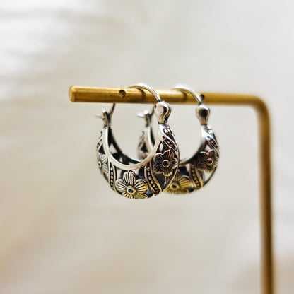 Sterling Silver Hoop Earrings, Filigree Vintage Hoop Earrings, Engraved Hollow Out Floral Small Hoop Earrings