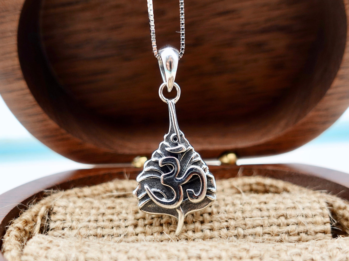 925 Sterling Silver Om Necklace, Protection Necklace , Meditation Necklace Yoga Jewelry, Gift for Her Him
