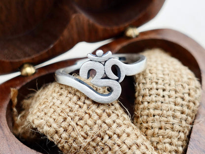 925 Sterling Silver Om Ring, Protection Ring , Adjust Ring Tibetan Ring , Meditation Ring Yoga Jewelry, Gift for Her