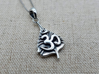 925 Sterling Silver Om Necklace, Protection Necklace , Meditation Necklace Yoga Jewelry, Gift for Her Him