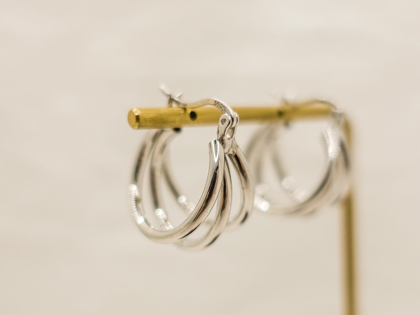 Sterling Silver Triple Hoop Earrings, Modern Hoop Earrings, Everyday Lightweight Earrings Classic Jewelry, Minimalist Style
