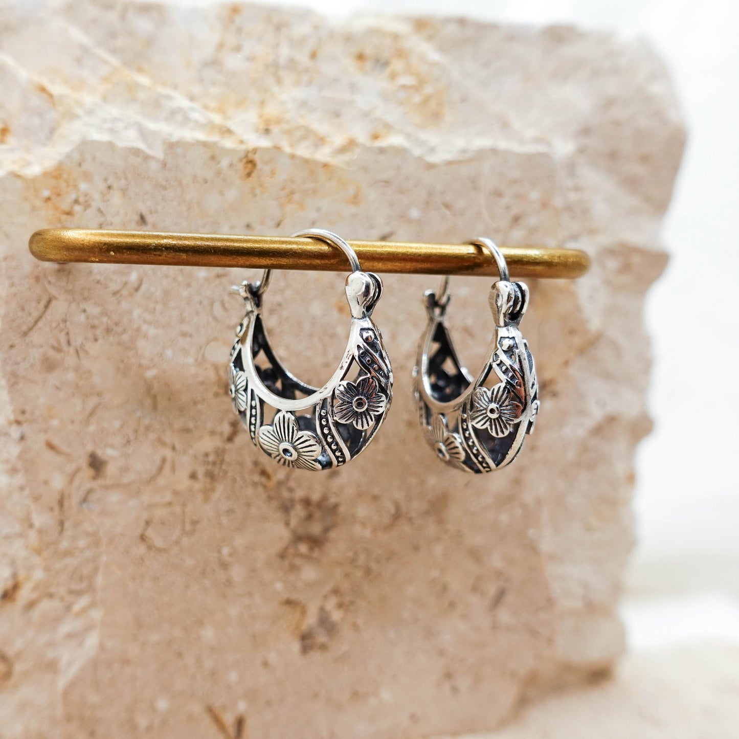 925 Sterling Silver Filigree Hoop Earrings: Engraved Floral Design