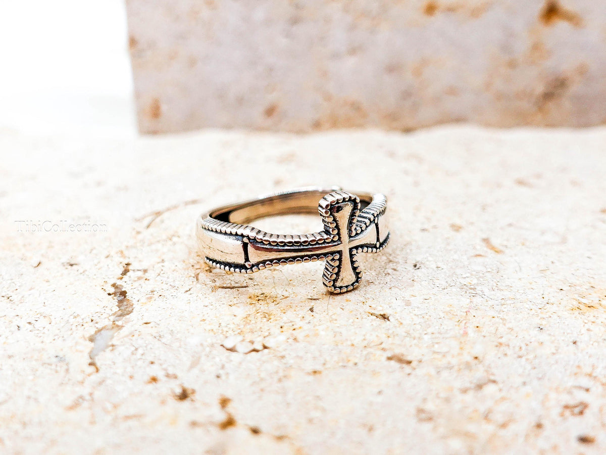 Sterling Silver Cross Ring, Adjustable Oxidized Unisex Celtic Cross Ring for Men Women Religious Jewelry Gift for Him Her
