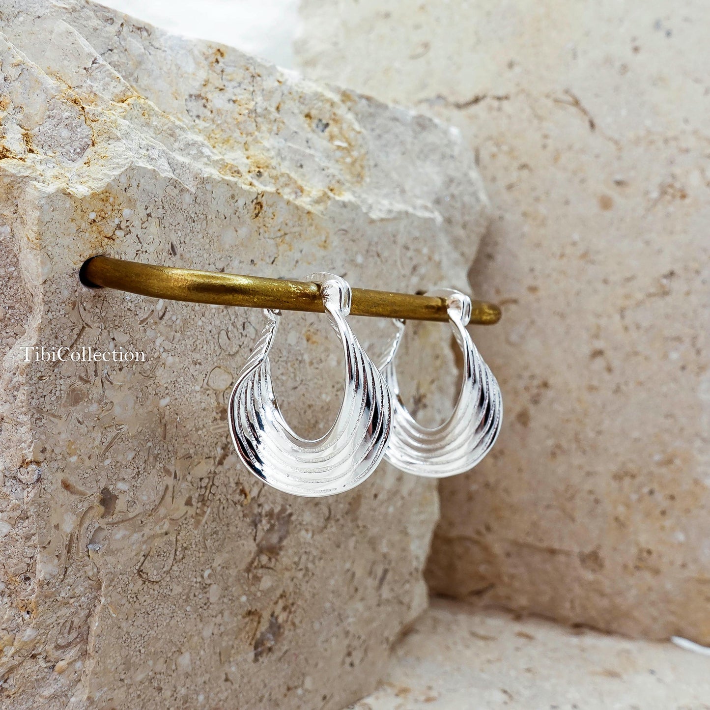 Sterling Silver Mobius Hoop Earrings, Eternal Twist Hoops, Celestial Infinity Earrings, Light Medium Hoops, Gift for Her
