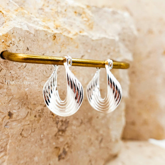 Sterling Silver Mobius Hoop Earrings, Eternal Twist Hoops, Celestial Infinity Earrings, Light Medium Hoops, Gift for Her