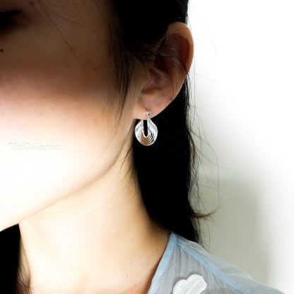 Sterling Silver Mobius Hoop Earrings, Eternal Twist Hoops, Celestial Infinity Earrings, Light Medium Hoops, Gift for Her