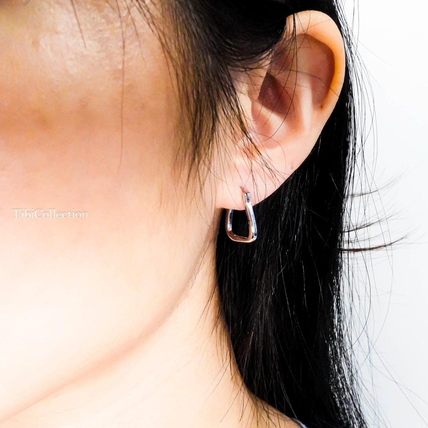 Sterling Silver Dainty Small Hoop Earrings, Minimalist Unisex Earrings for Men Women