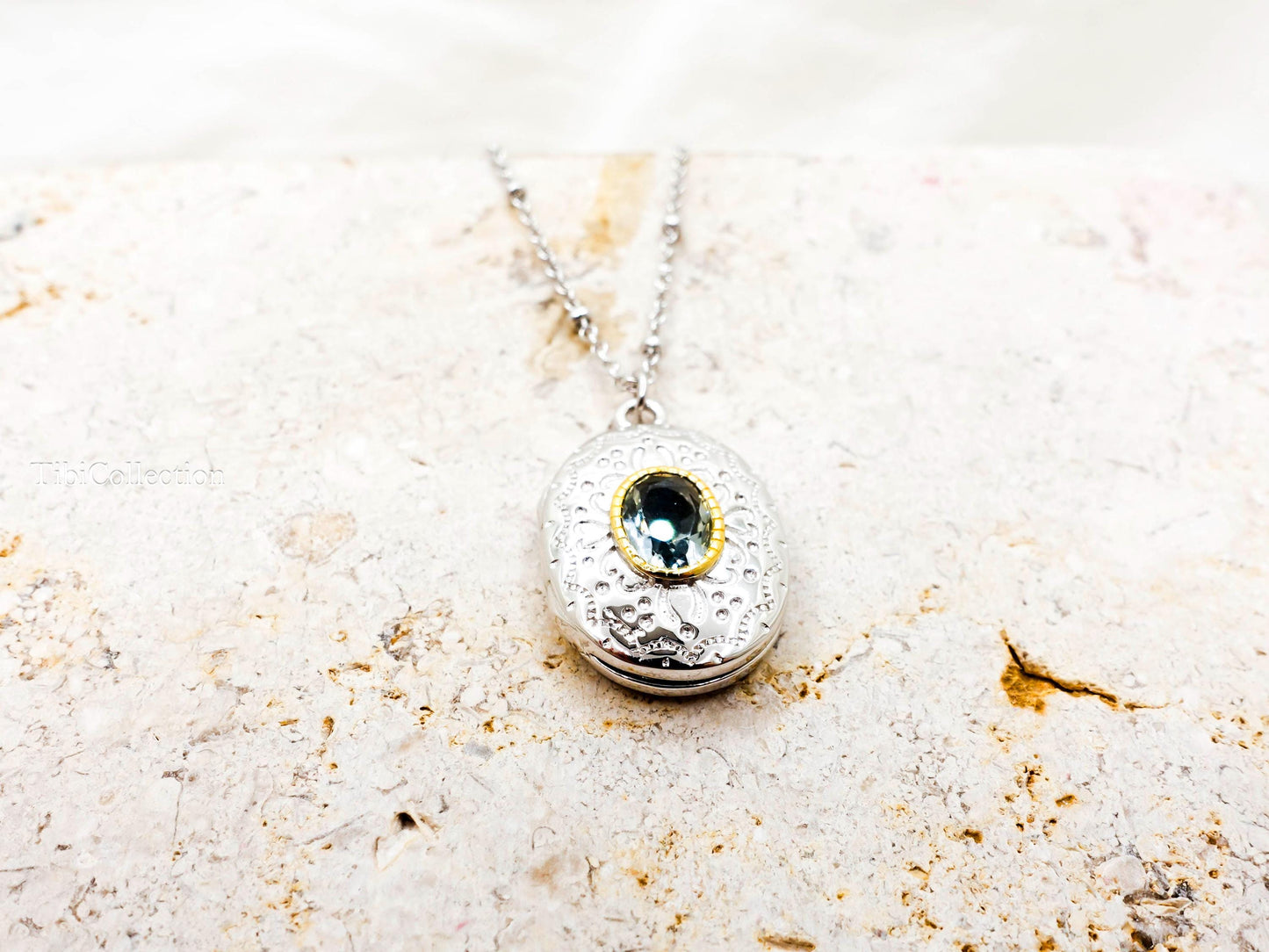 Peridot Locket Necklace Sterling Silver, August Birthstone Vintage Jewelry Gift