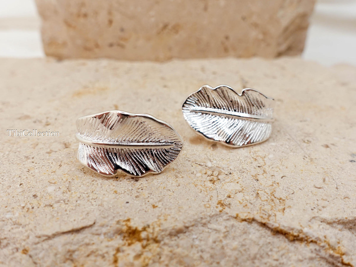 Sterling Silver Leaf Stud Earrings, Feather Earrings Everyday Jewelry Gift for Her Mom Sis