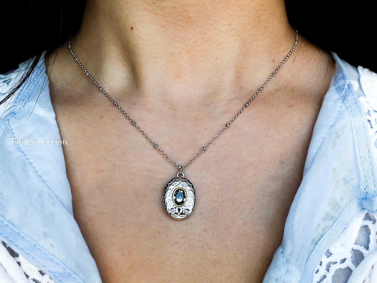 Peridot Locket Necklace Sterling Silver, August Birthstone Vintage Jewelry Gift
