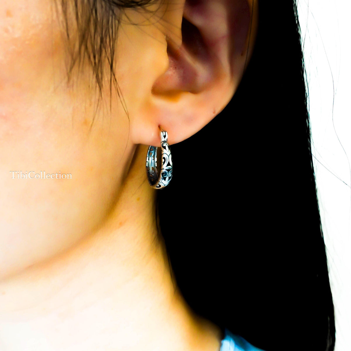 Sterling Silver Vintage Floral Hoop Earrings, Lightweight Hoops Gift for Mom