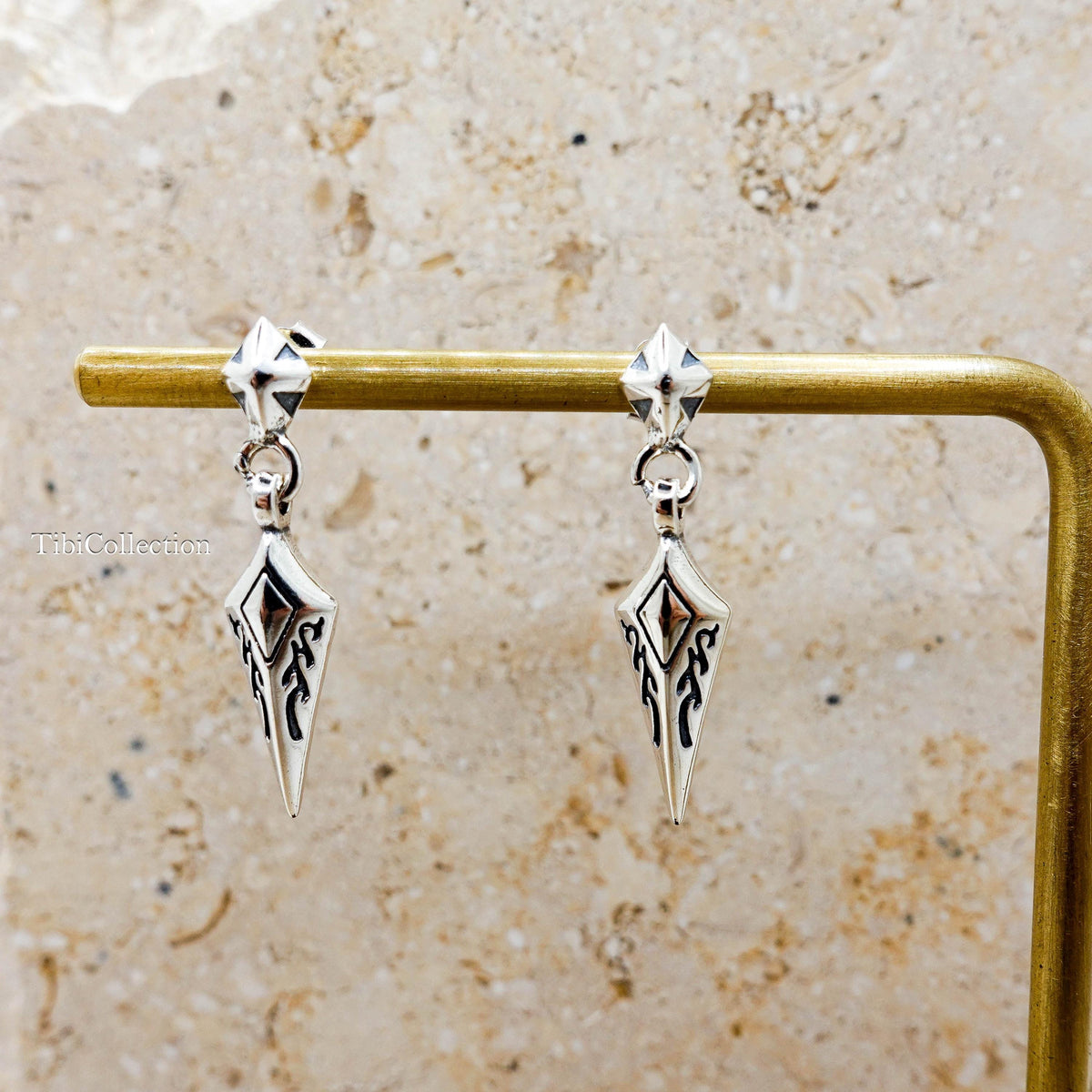 Sterling Silver Gothic Sword Earrings, Edgy Unisex Spike Dagger Jewelry Gift for Him