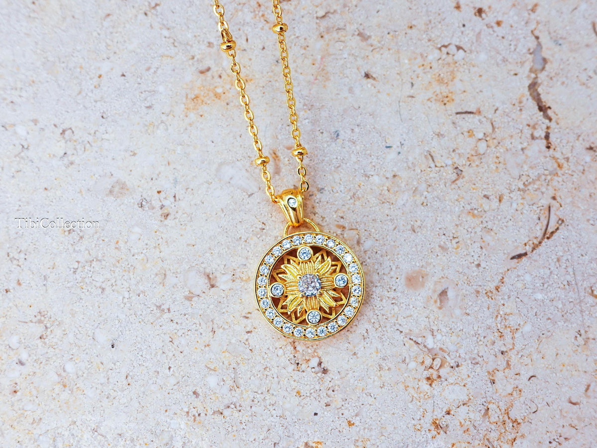 Gold Sunflower Necklace Sterling Silver , Celestial Sun Jewelry Gift for Her Sister
