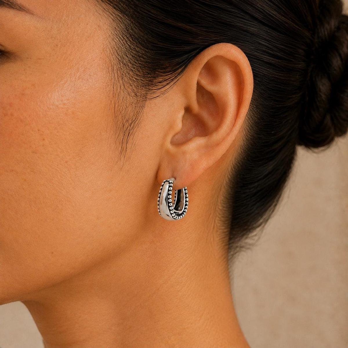 Sterling Silver Oval Huggie Hoop Earrings, Dome Chunky Hoops Vintage Jewerly Gift for Her