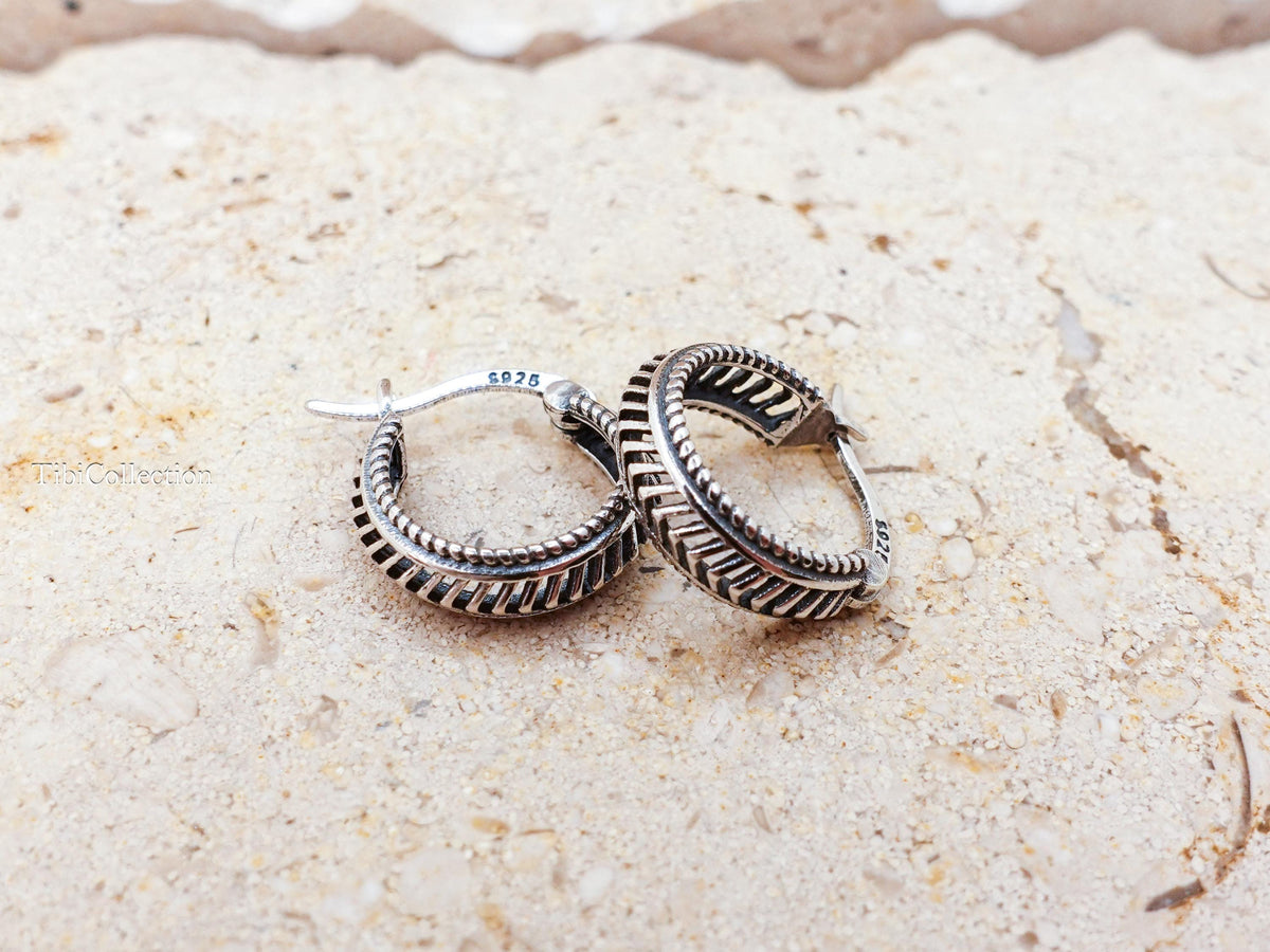 Sterling Silver Vintage Spiral Hoop Earrings, Unisex Small Hoops for Men, Gift for Him