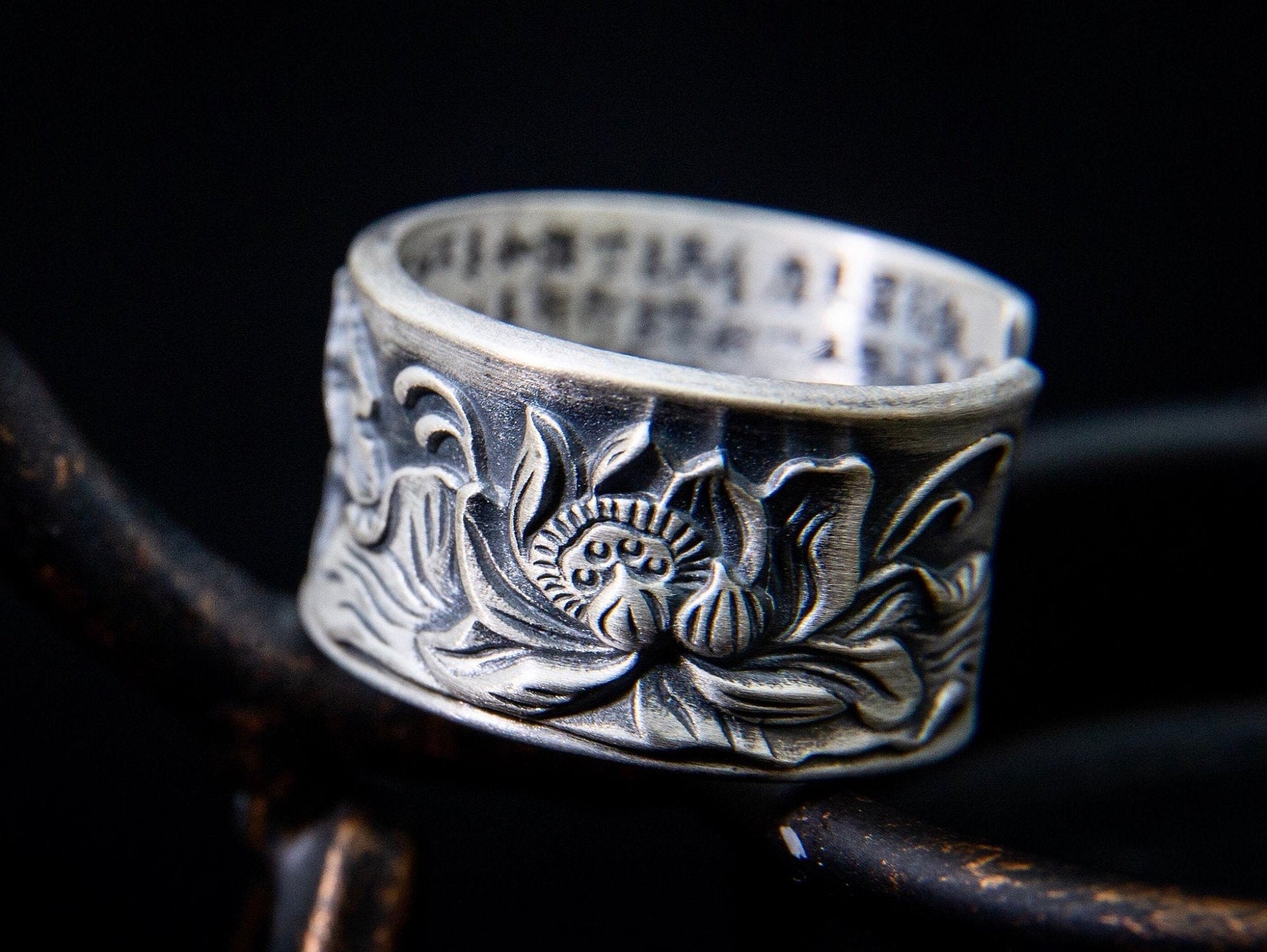 Fine silver Meditation ring, lotus ring, engraved mantra ring, thumb ring, unisex adjustable ring cuff ring, cigar band, Buddhist ring - TibiCollection