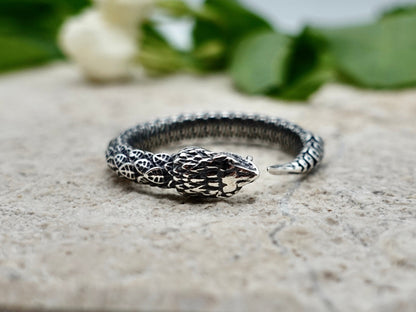 Sterling Silver Ouroboros Ring, Snake Ring, Serpent Ring, Snake Eating Its Own Tail, Egyptian Ring Unisex - TibiCollection