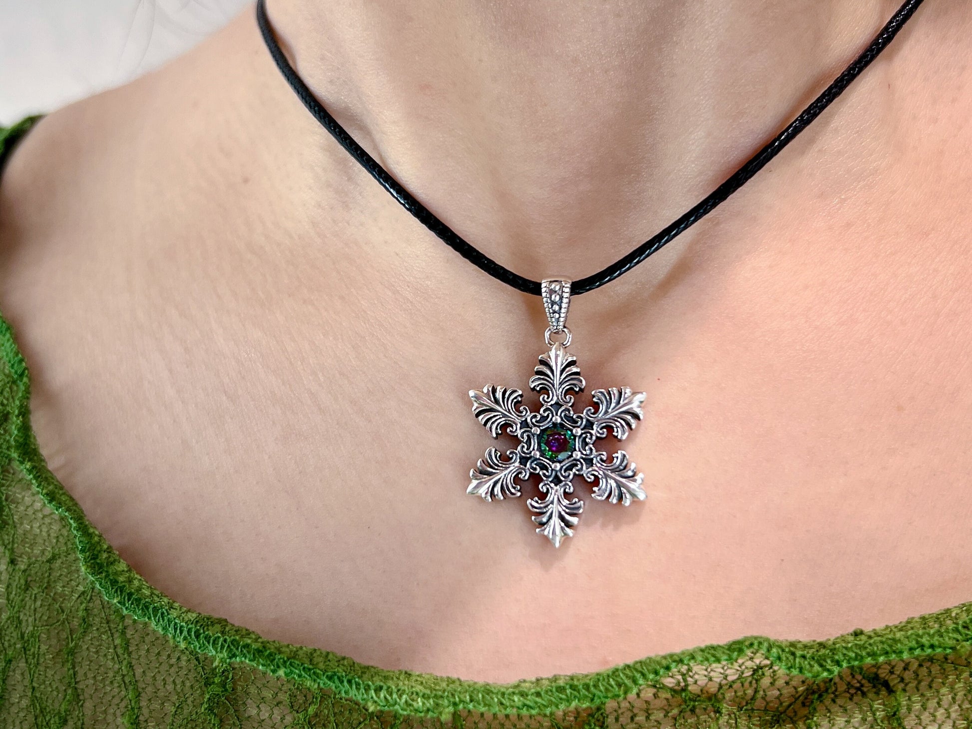 Sterling Silver Winter-themed Pendant for Men Women, Handcrafted Sparkling Snowflake, Unisex Jewelry gift - TibiCollection